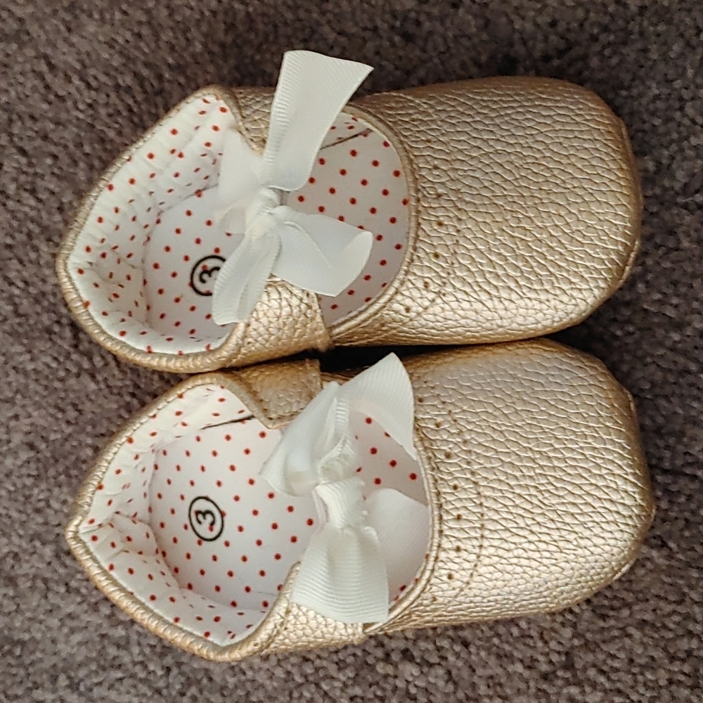 Baby shoes